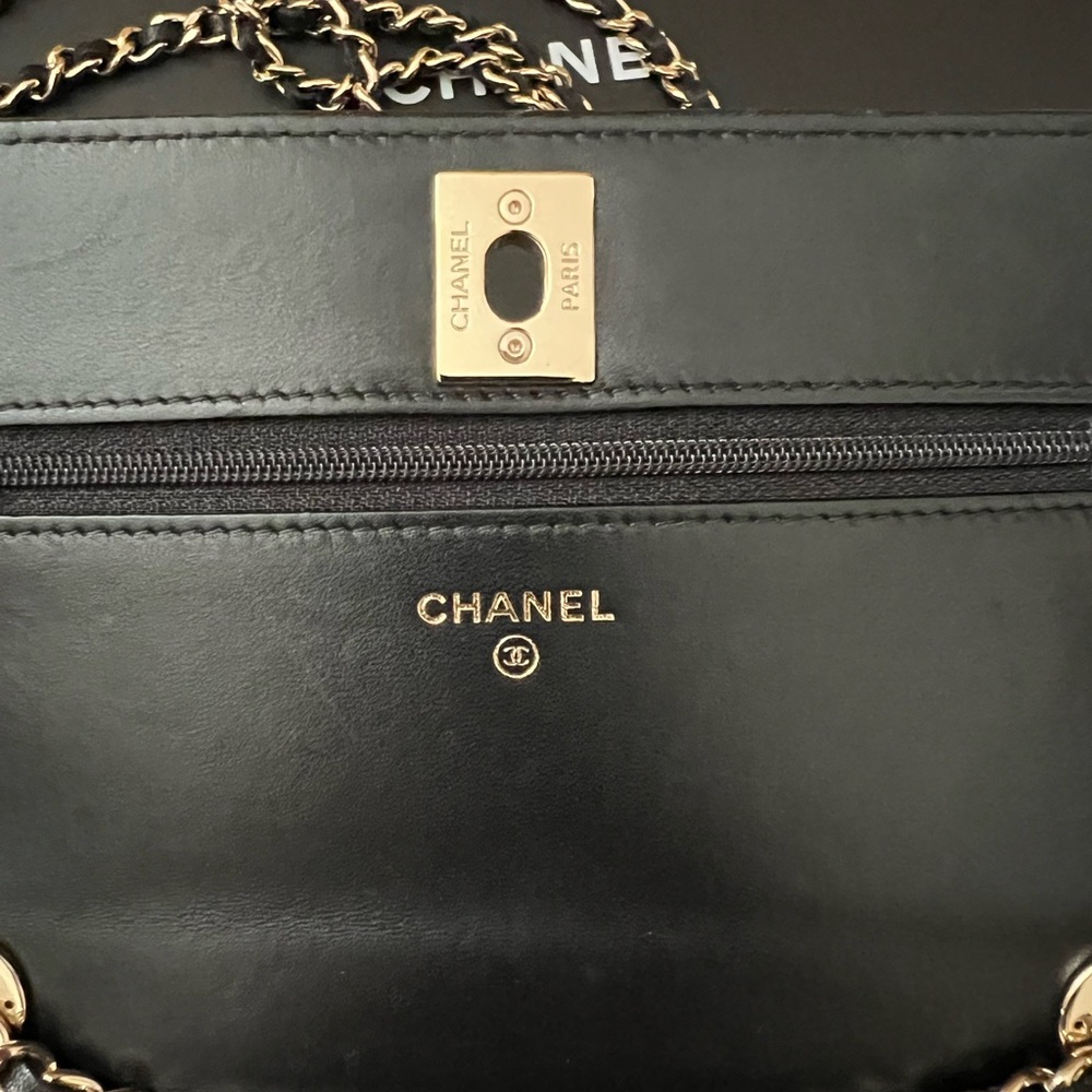 ❌❌SOLD❌❌Authentic Preloved Chanel Trendy Wallet On Chain with dustbag included - Picture 7 of 16